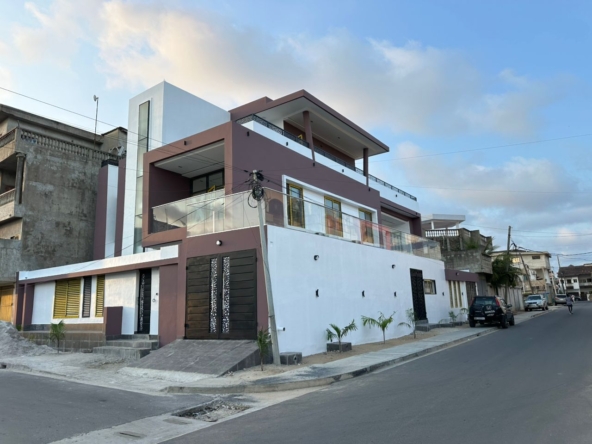 Villa à vendre à Cotonou Fidrossè Plage
