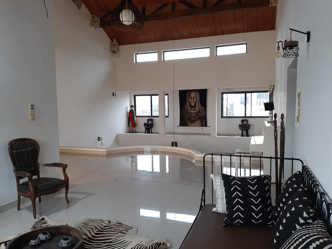 Villa meublé à louer à Cotonou Fidjrossè plage