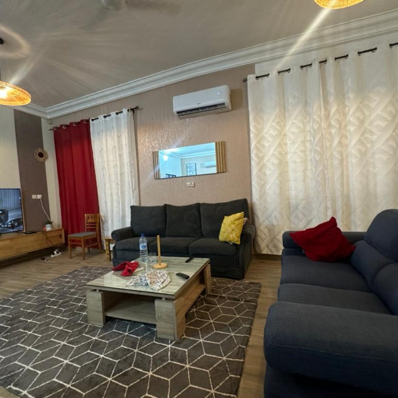 Villa meublée à louer à Cotonou Fidjrossè Plage