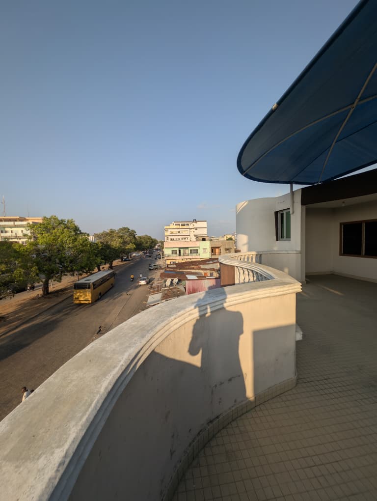 Bureau à louer à Cotonou Cadjèhoun