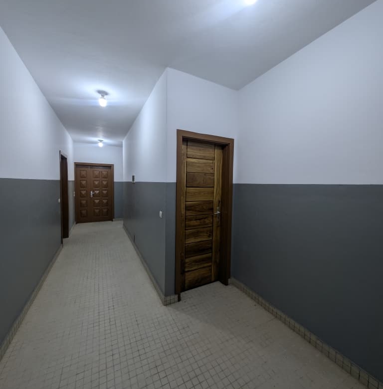 Bureau à louer à Cotonou Cadjèhoun