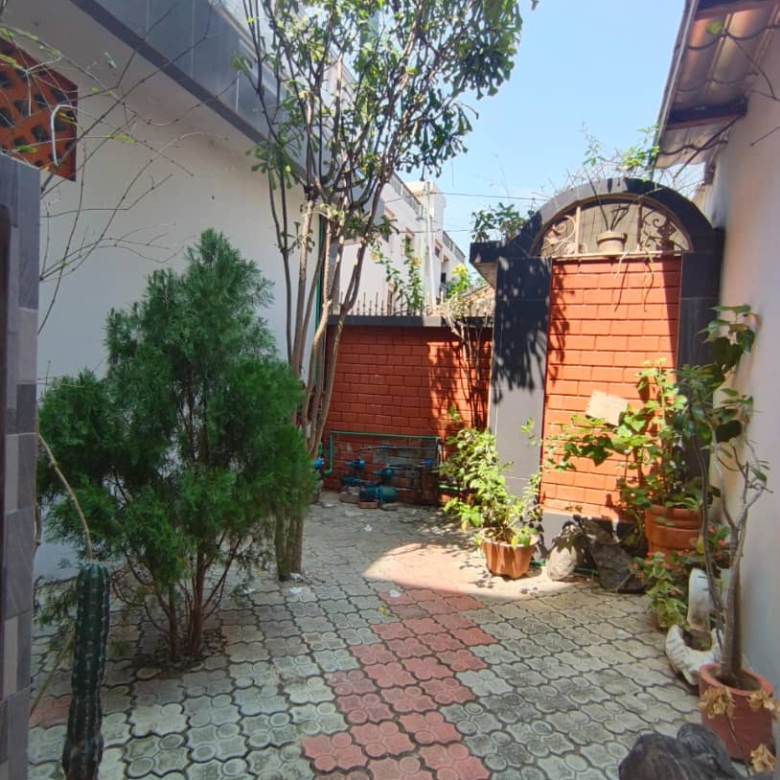 Entrée personnelle à louer à Cotonou Fidrossè Plage