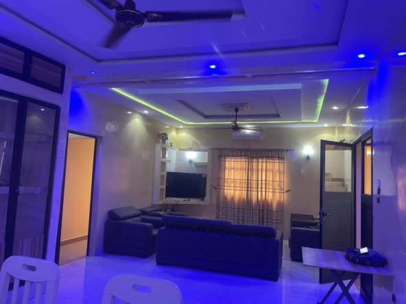 Entrée personnelle meubléee à louer à Cotonou Quartier Jack