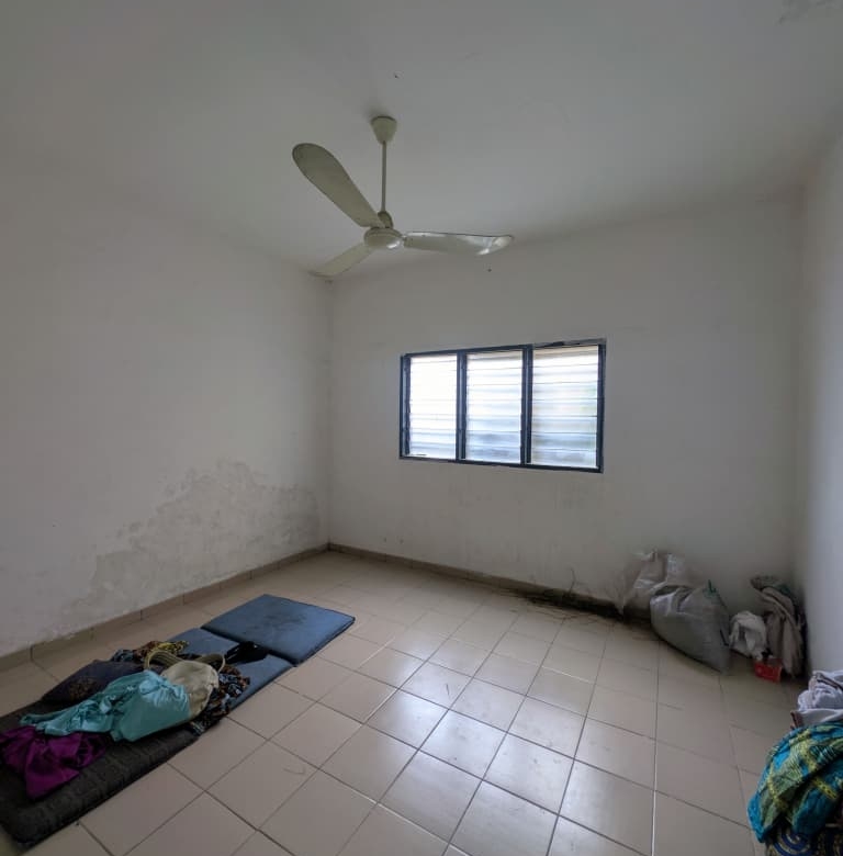 Maison à réhabiliter à vendre à Cotonou Fifadji