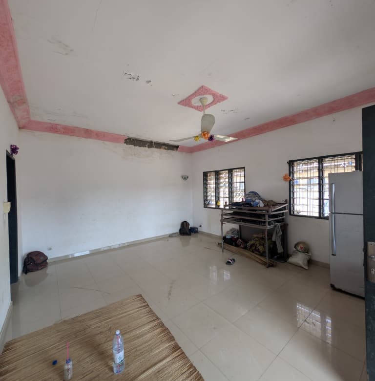 Maison à réhabiliter à vendre à Cotonou Fifadji