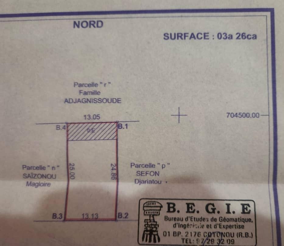 Parcelle à vendre à Cotonou Akpakpa Ciné Concorde