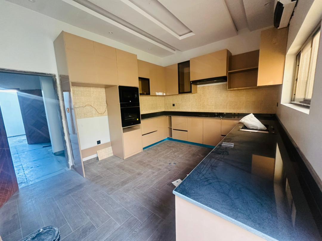 Villa à louer à Cotonou Fidjrossè Plage