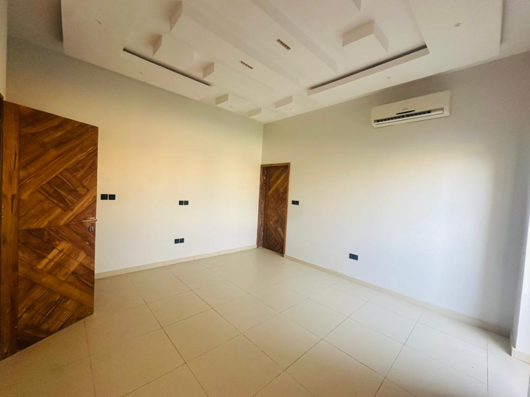 Villa à louer à Cotonou Fidjrossè Plage