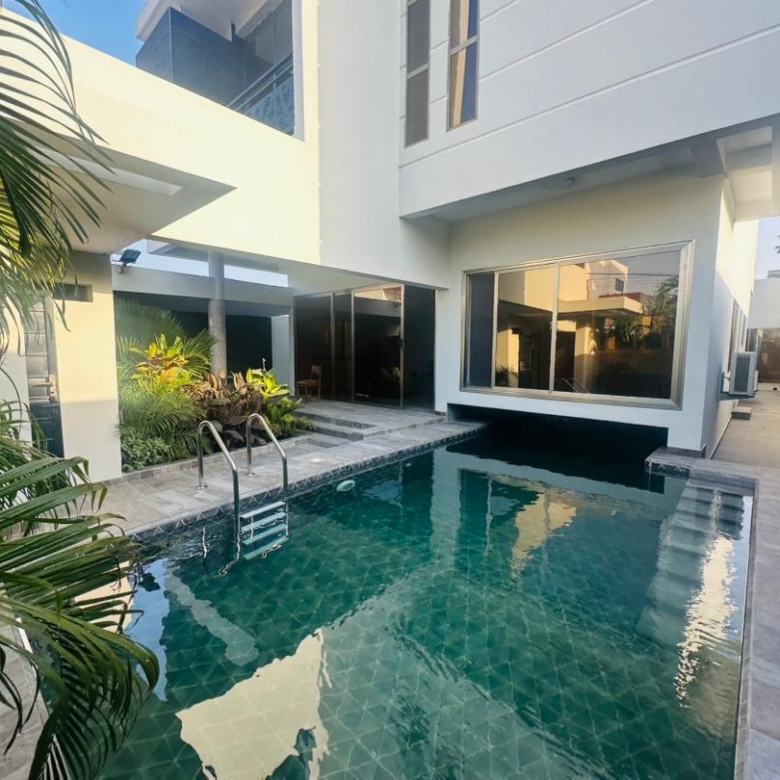 Villa à louer à Cotonou Fidjrossè Plage