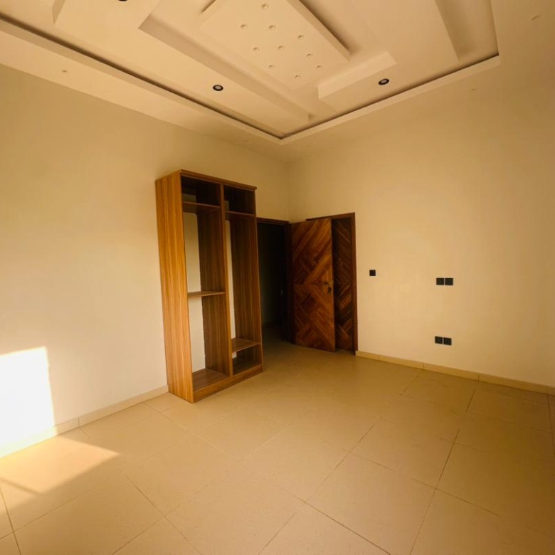 Villa à louer à Cotonou Fidjrossè Plage