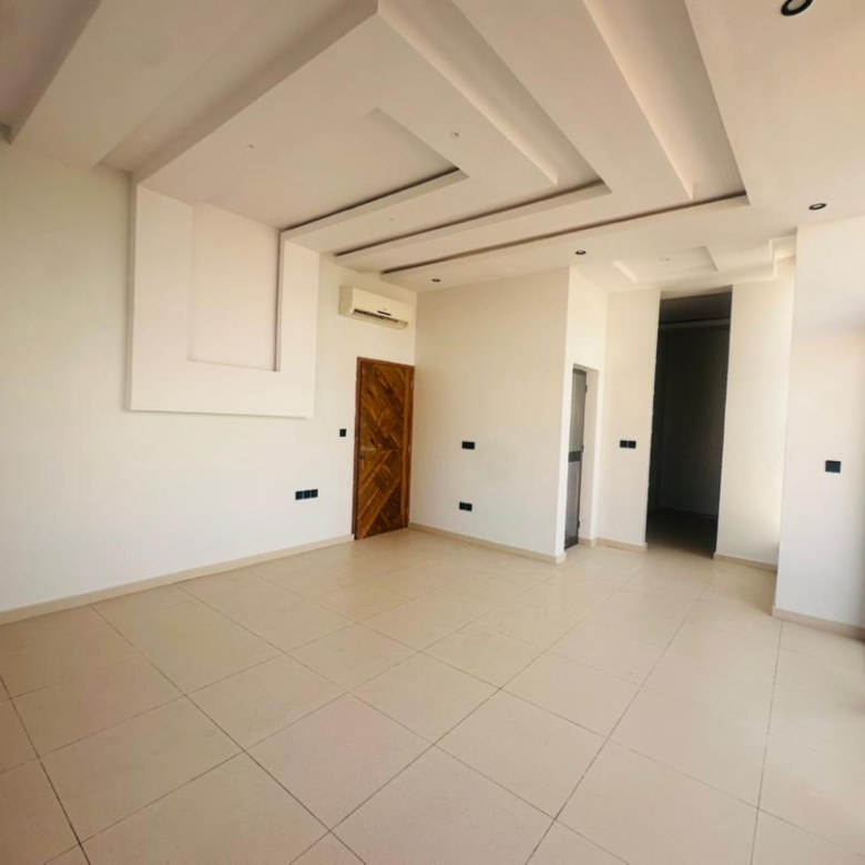 Villa à louer à Cotonou Fidjrossè Plage