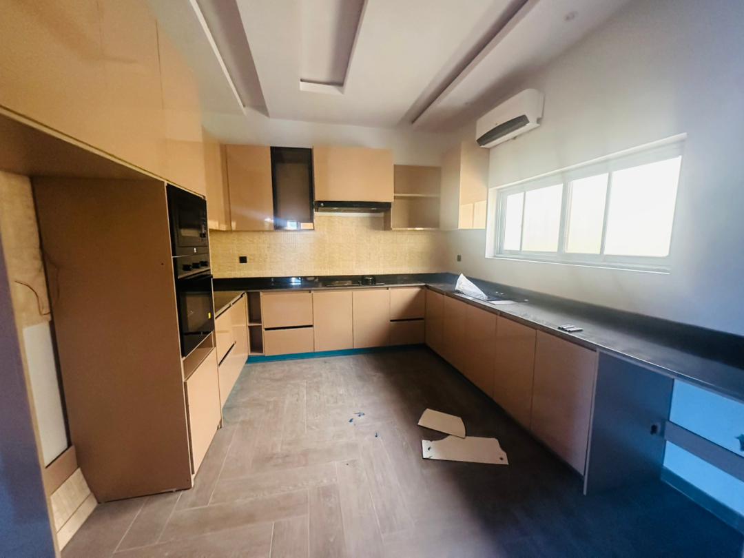 Villa à louer à Cotonou Fidjrossè Plage