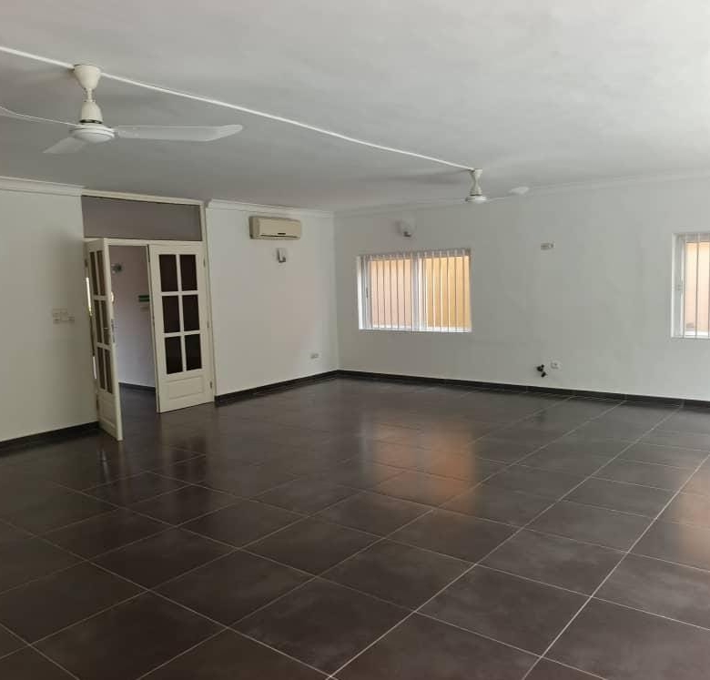 Villa à louer à Cotonou Haie-Vive (10)