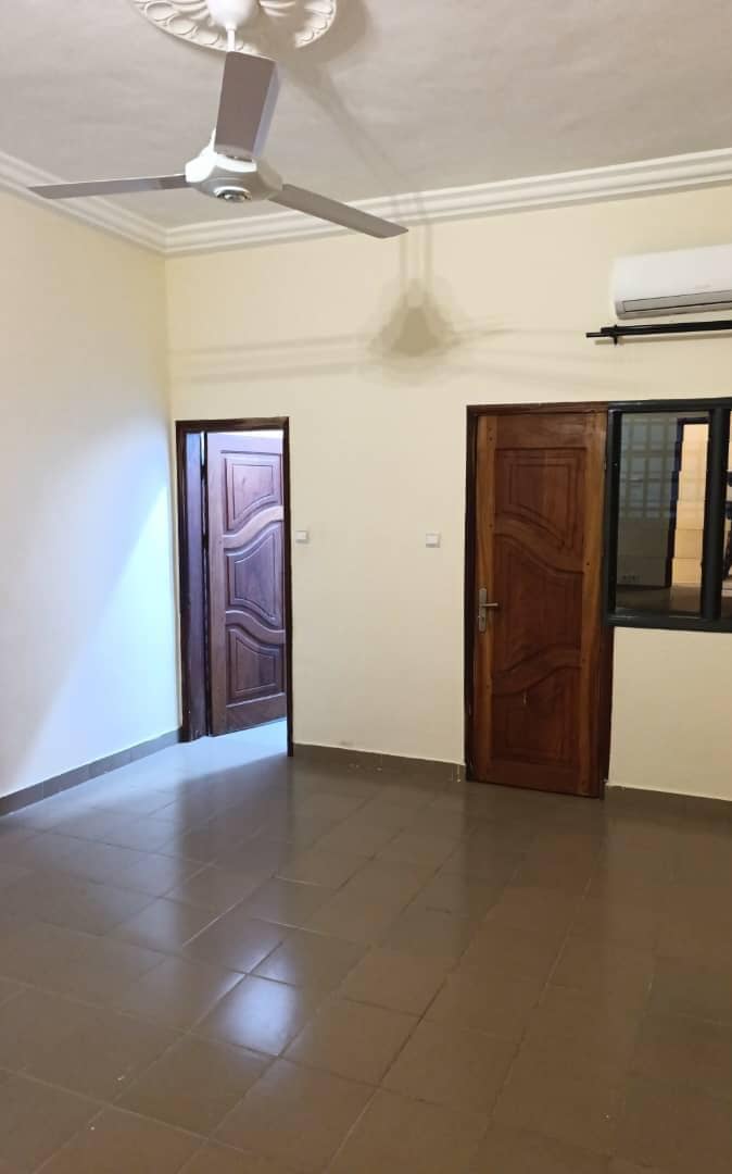 Appartement à louer à Fidjrossè Akogbato