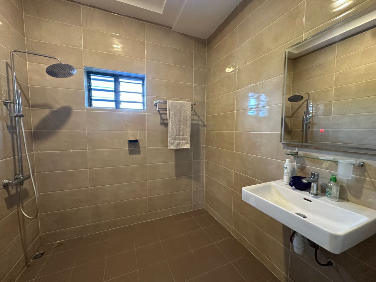 Appartement meublé à louer à Cotonou Fidjrossè Plage