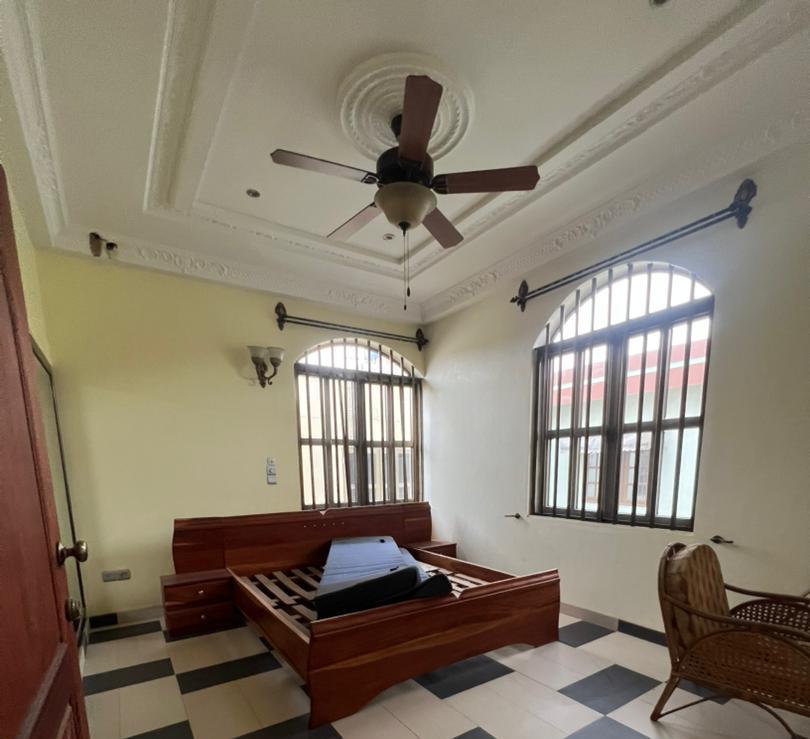 Belle Villa meublée à louer à Cotonou Akpakpa à PK10