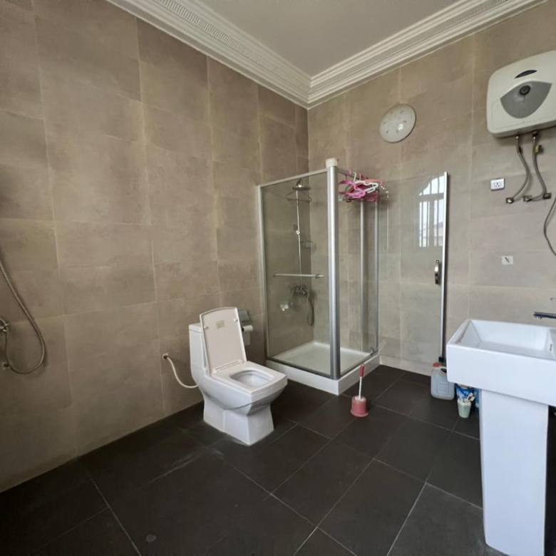 Belle Villa meublée à louer à Cotonou Akpakpa à PK10