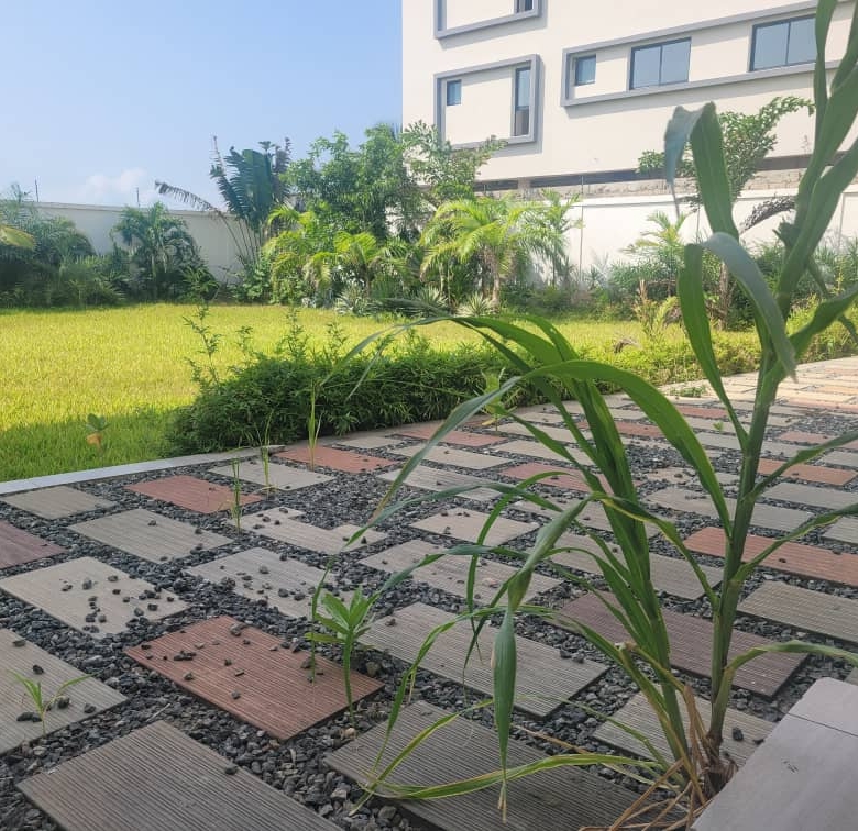 Villa à louer à Cotonou Erevan