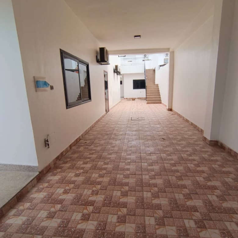 Villa à louer à Cotonou Houéyiho