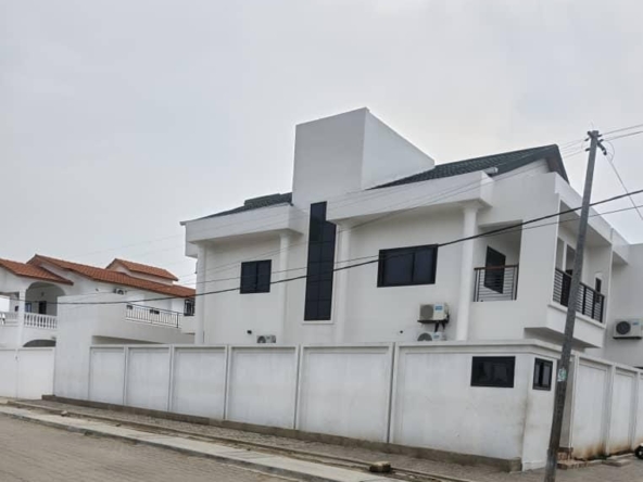 Villa à louer à Cotonou Houéyiho