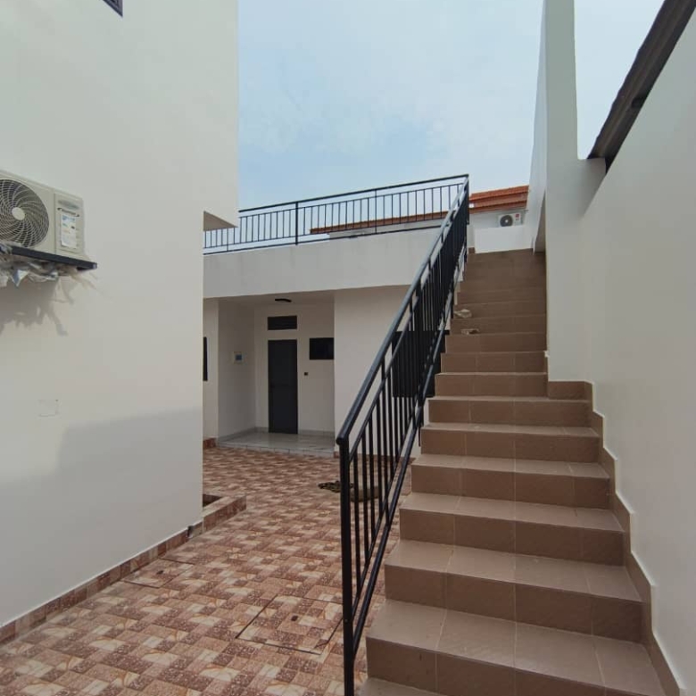 Villa à louer à Cotonou Houéyiho