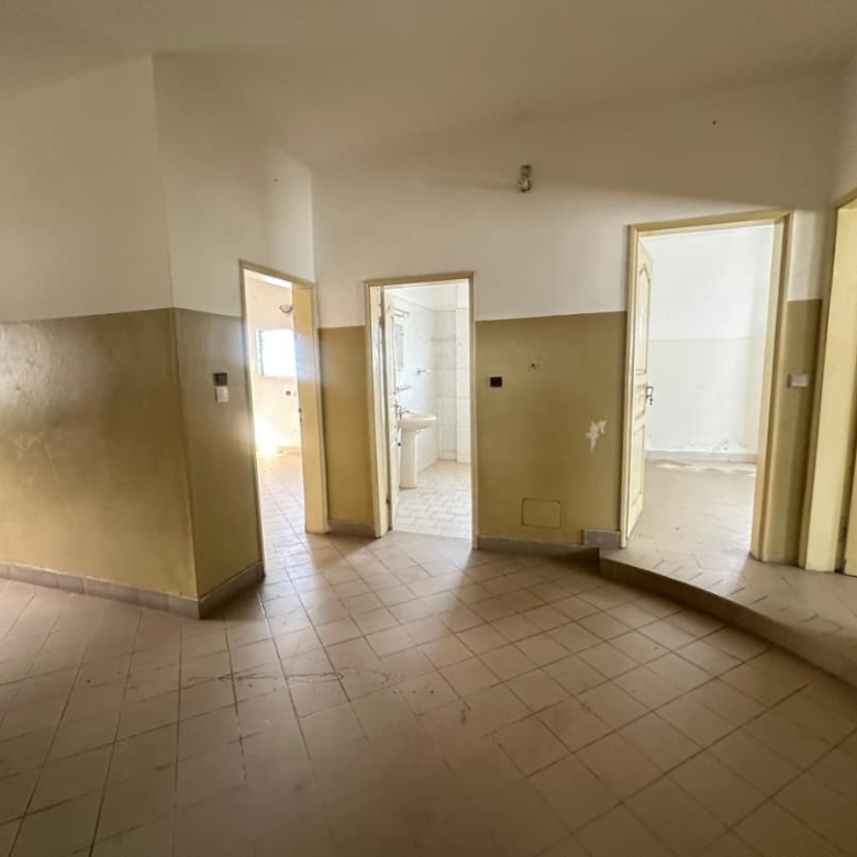 Villa à vendra à Cotonou Akpakpa 10