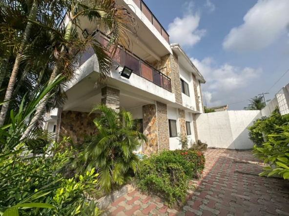 Villa à vendra à Cotonou Akpakpa 10