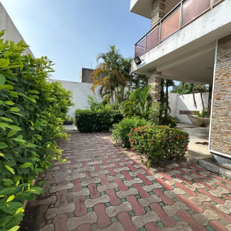 Villa à vendra à Cotonou Akpakpa 10