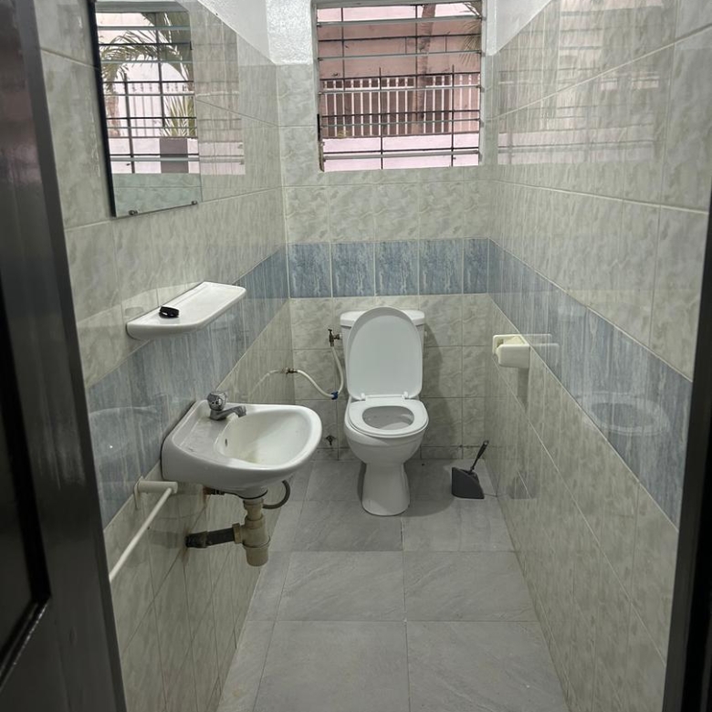 Villa avec Jardin à louer à Cotonou Cocotiers