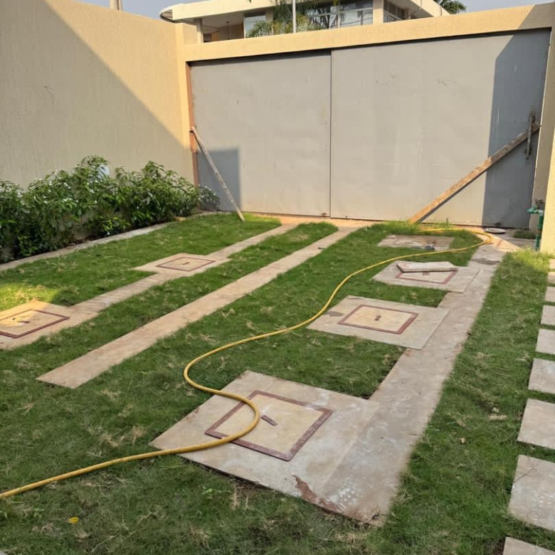 Villa avec piscine à louer à Cotonou Haie-Vive Cocotiers