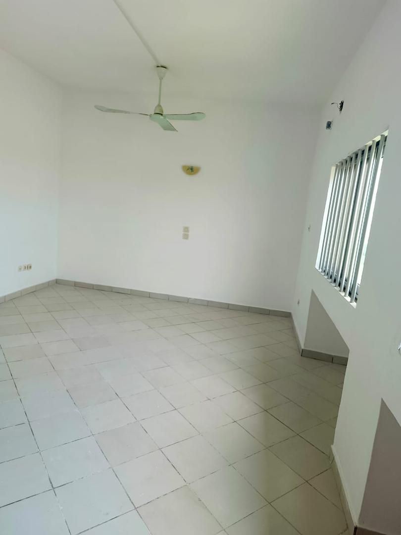 Appartement à louer à Cotonou Fidjrossè Plage
