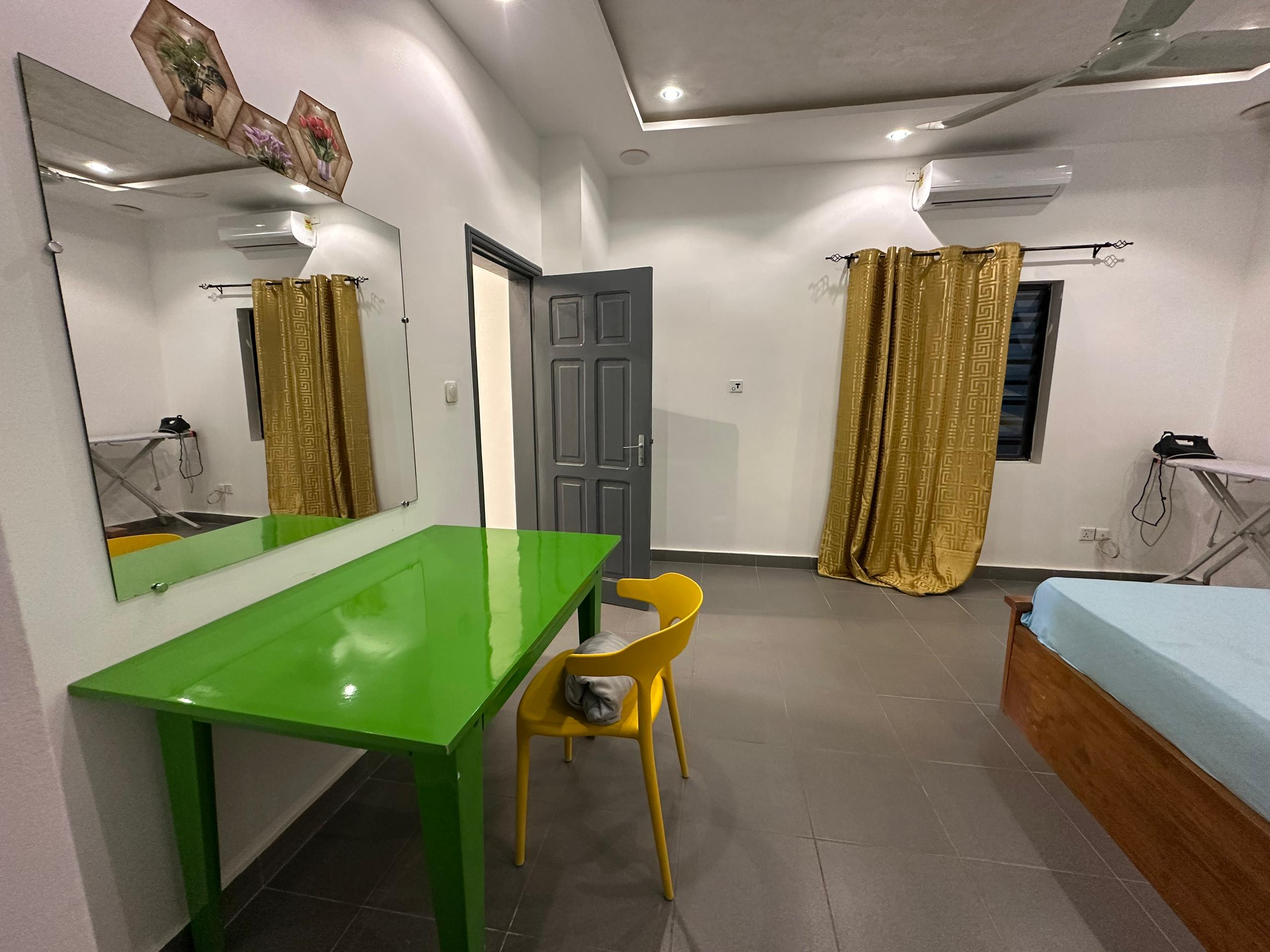 Appartement meublé à louer à Cotonou Fidjrossè Plage (71)