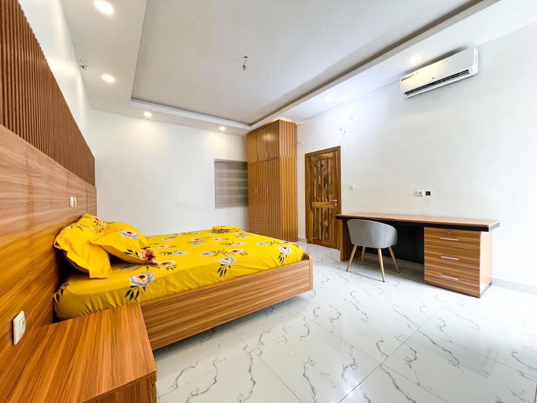 Appartement meublé à louer à Cotonou Fidjrossè Plage (82)