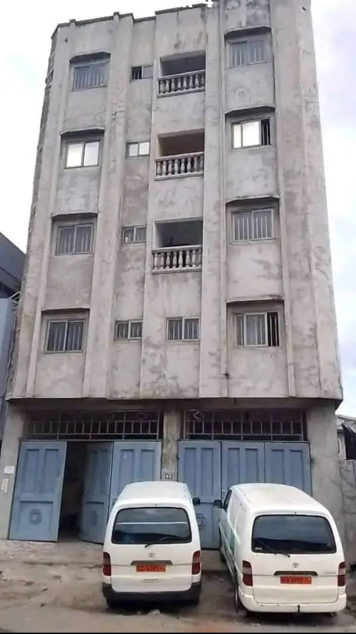 Immeuble locatif à vendre à Cotonou Agontinkon