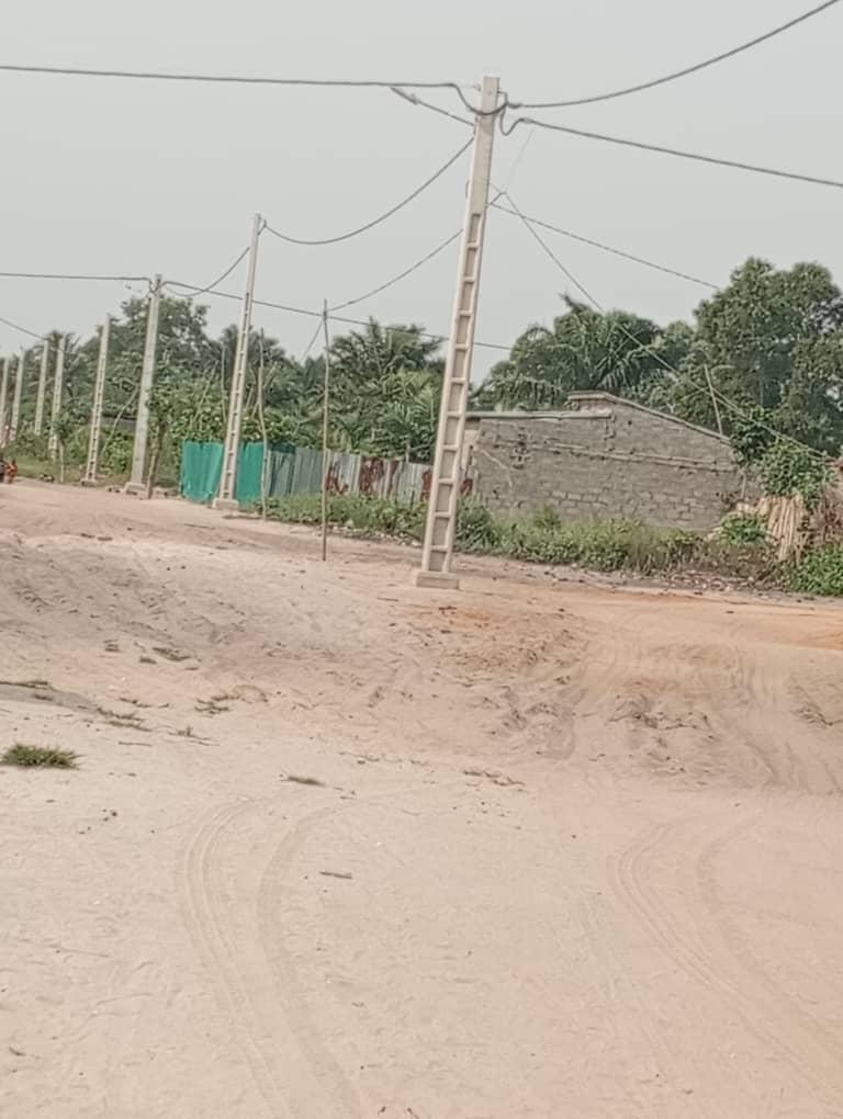 Quatre Parcelles à vendre à Adounko