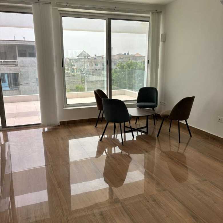 Villa Duplex meublée à Fidjrossè-Akogbato