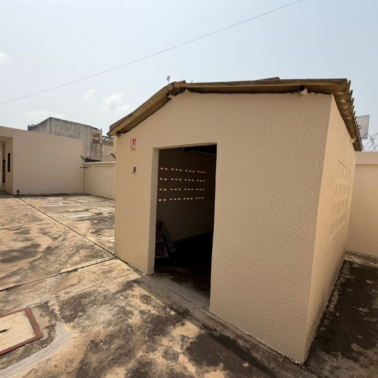 Villa avec piscine à louer à Cotonou Erevan Aéroport