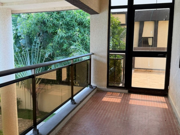 Villa avec piscine à louer à Cotonou Erevan Aéroport