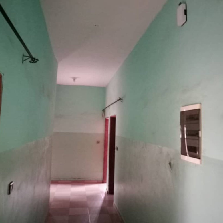 Villa dallée à vendre à Abomey-Calavi Tokan