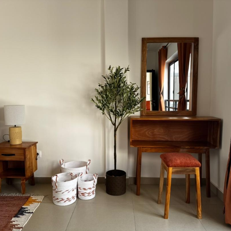 Villa meublée avec piscine à louer à Cotonou Quartier Jack