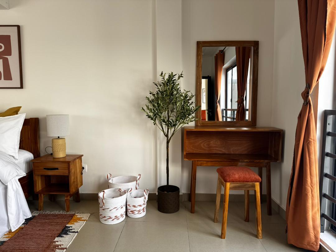 Villa meublée avec piscine à louer à Cotonou Quartier Jack