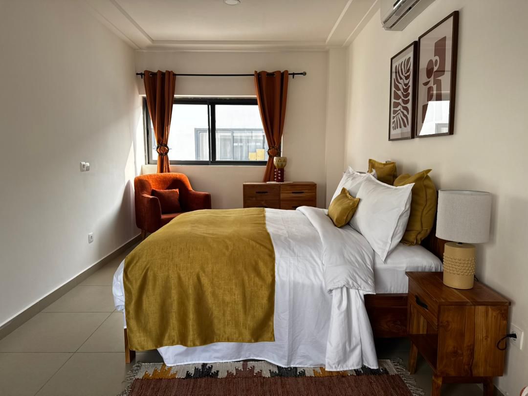 Villa meublée avec piscine à louer à Cotonou Quartier Jack