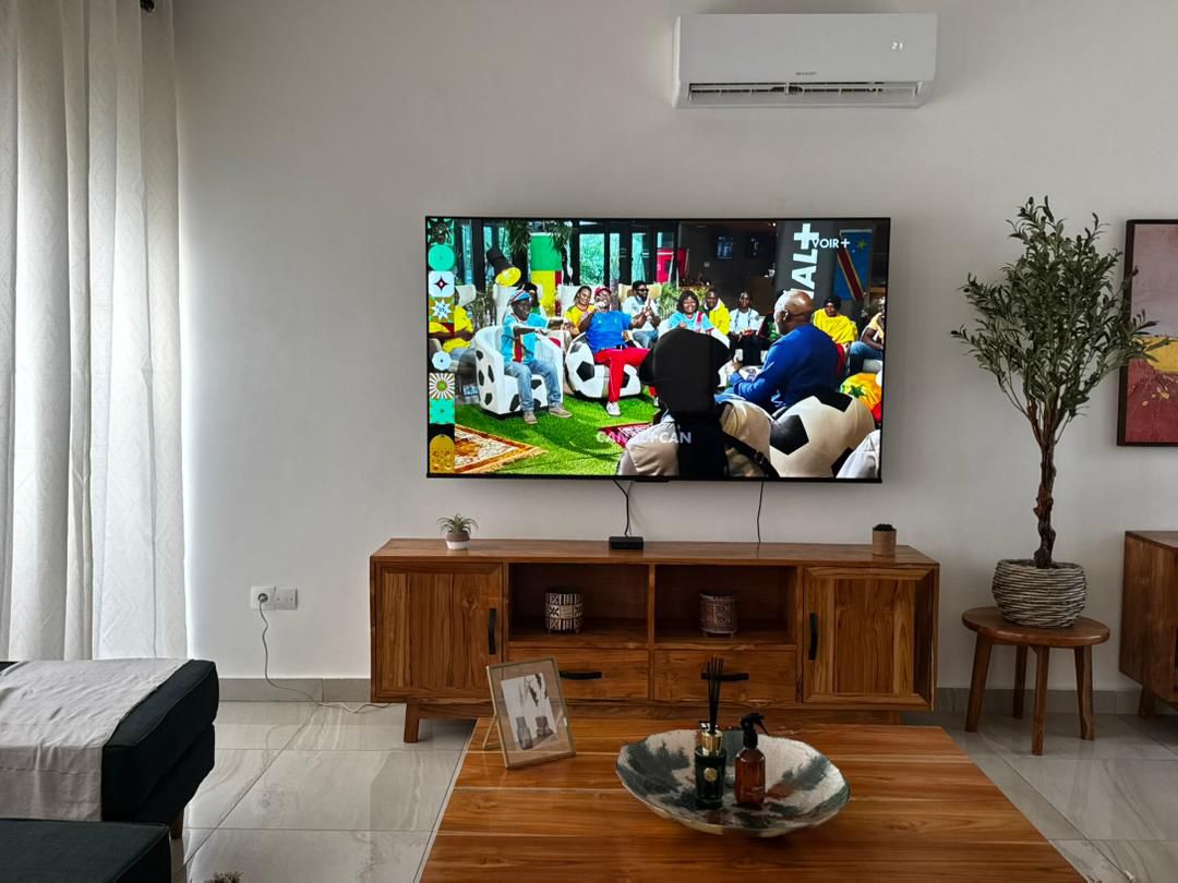 Villa meublée avec piscine à louer à Cotonou Quartier Jack