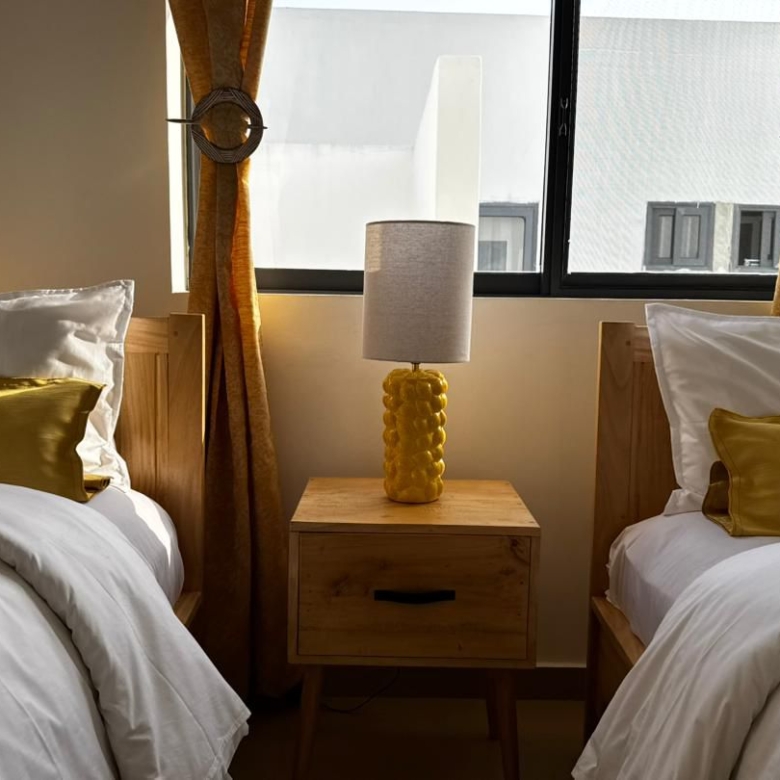 Villa meublée avec piscine à louer à Cotonou Quartier Jack