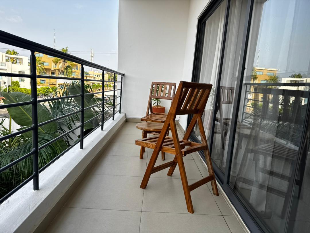 Villa meublée avec piscine à louer à Cotonou Quartier Jack