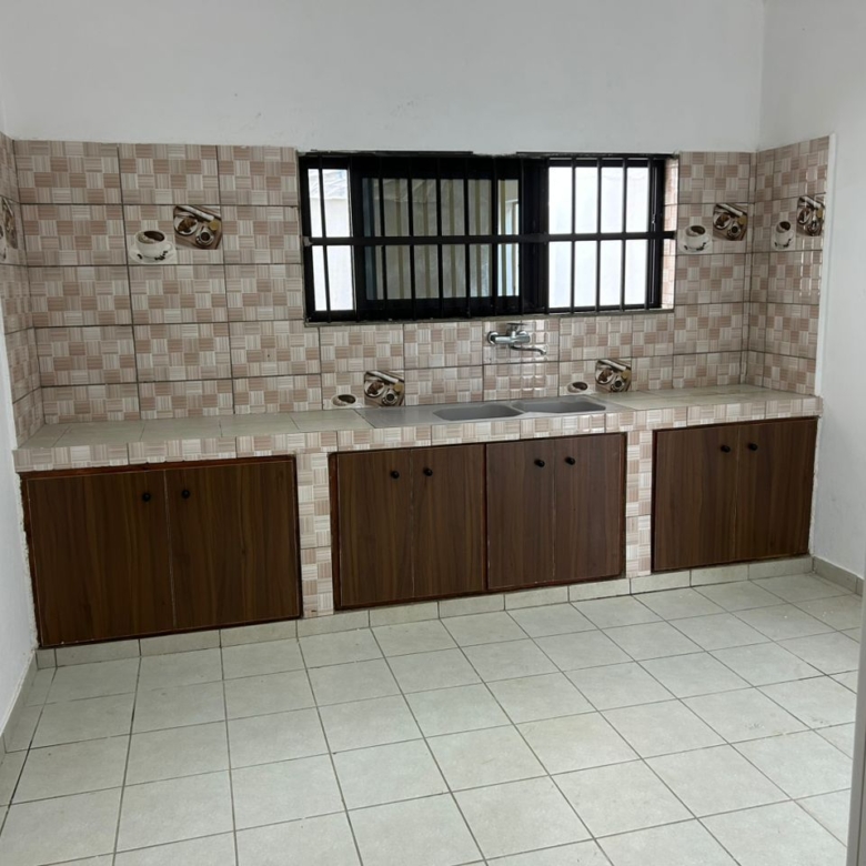 Villa o louer à Cotonou Akpakpa zone des ambassades