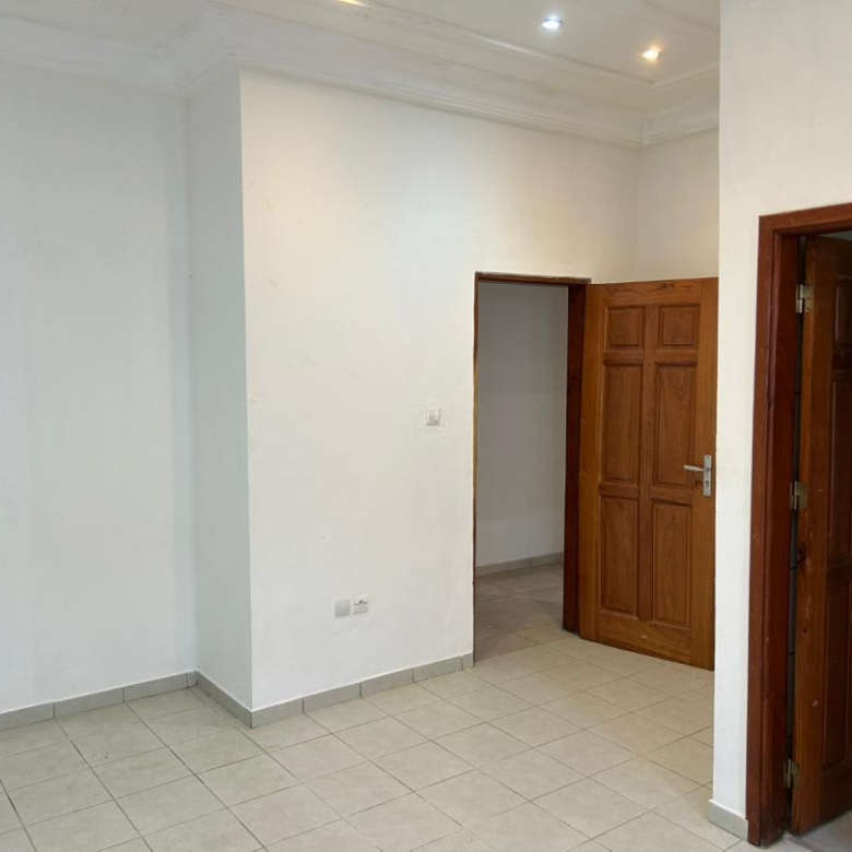 Villa o louer à Cotonou Akpakpa zone des ambassades