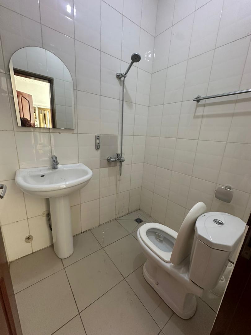 Appartement Entrée personnelle à louer à Cotonou Fidjrossè