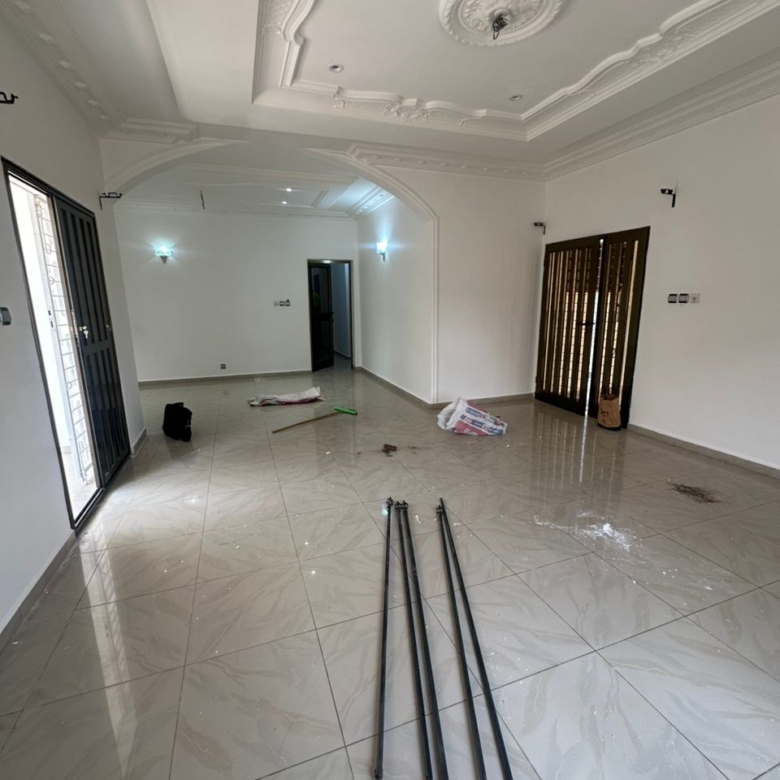 Appartement Entrée personnelle à louer à Cotonou Fidjrossè