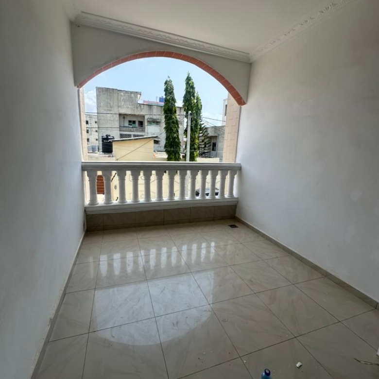 Appartement Entrée personnelle à louer à Cotonou Fidjrossè